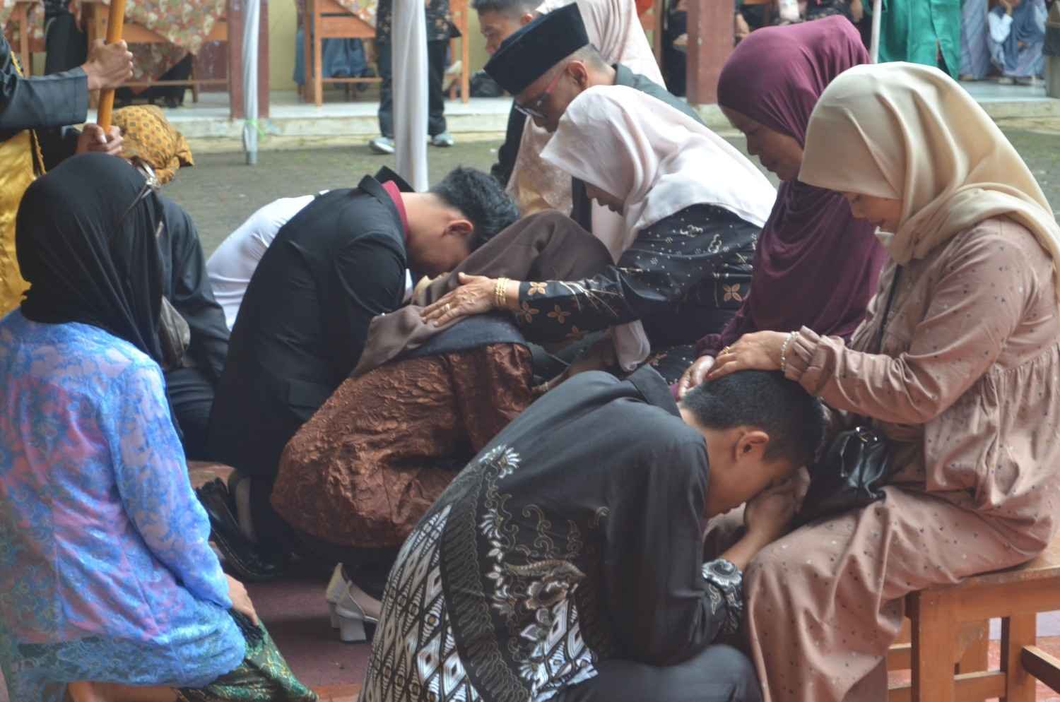 Perpisahan: Awal Meniti Langkah